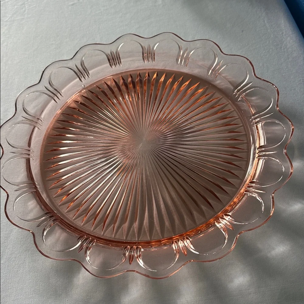 Vintage 13 inch large Anchor Hocking Pink Depression Glass Reticulated Server - Picture 11 of 11